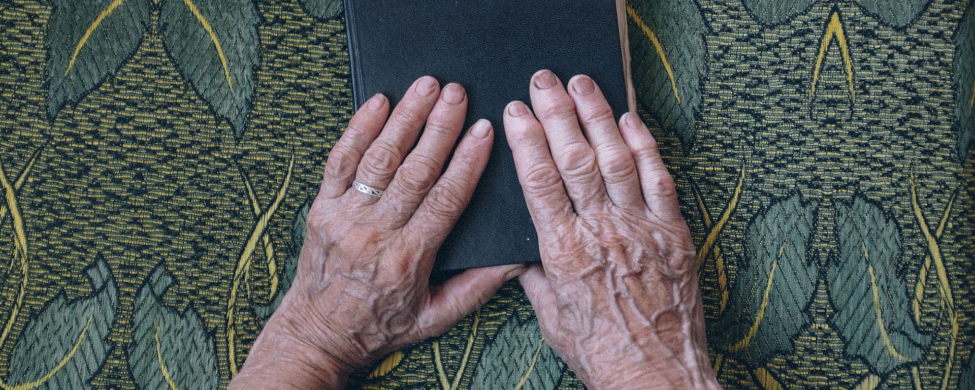 Gudstjänst söndag kl. 11 – ”Den kämpande tron”